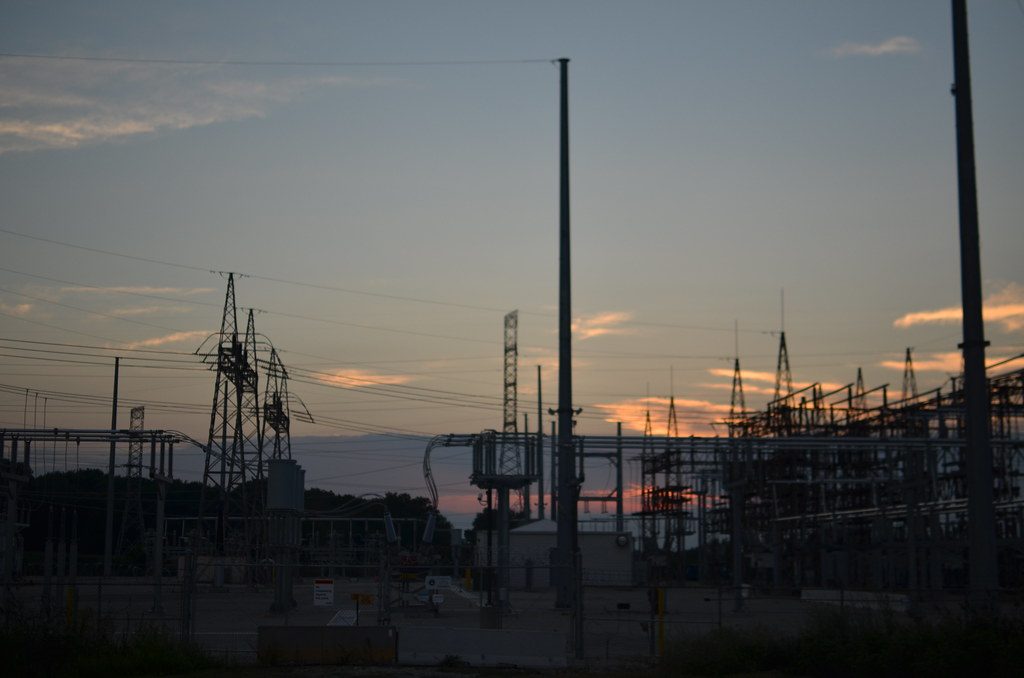 Why AI Data Centers Are Straining the Power Grid, Hardware explainer